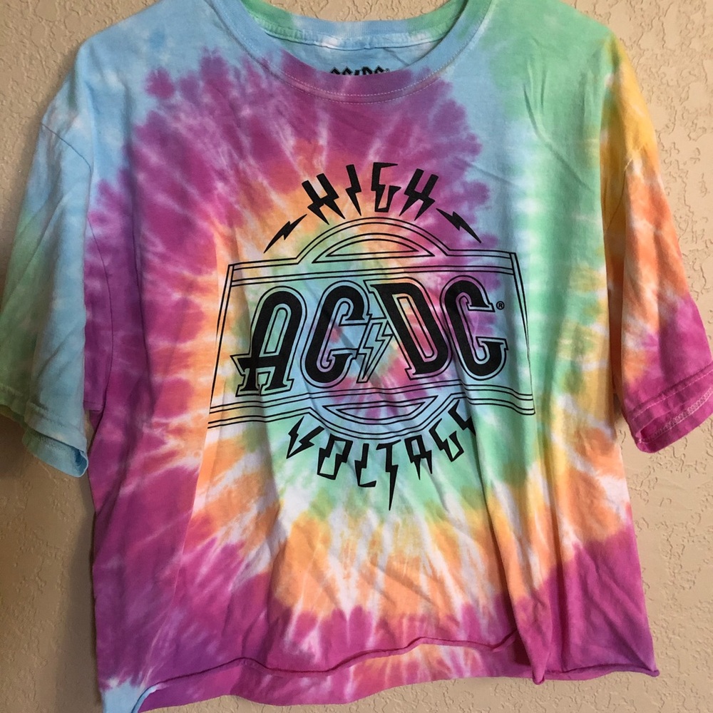AC/DC crop top